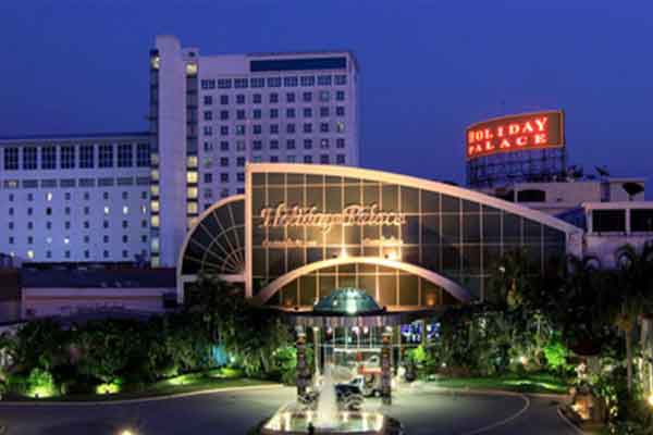 Holiday Palace Casino (ฮอลิเดย์ พาเลส คาสิโน)